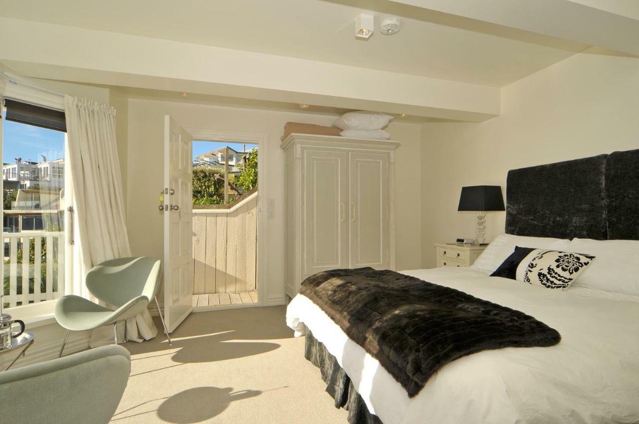 Incredible Views! Luxurious Studio & Outdoor Living Wellington Exterior photo